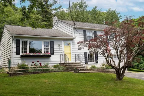 153 Horseshoe Road Millbrook NY 12545