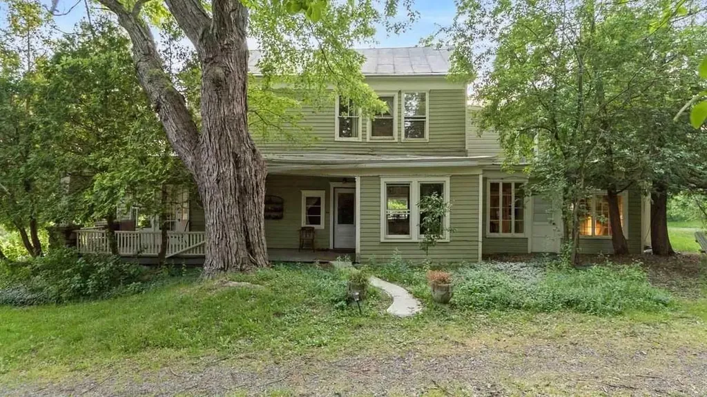 5 Broadway Tivoli NY 12583