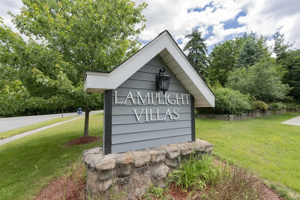 9 Lamplight Street Beacon NY 12508