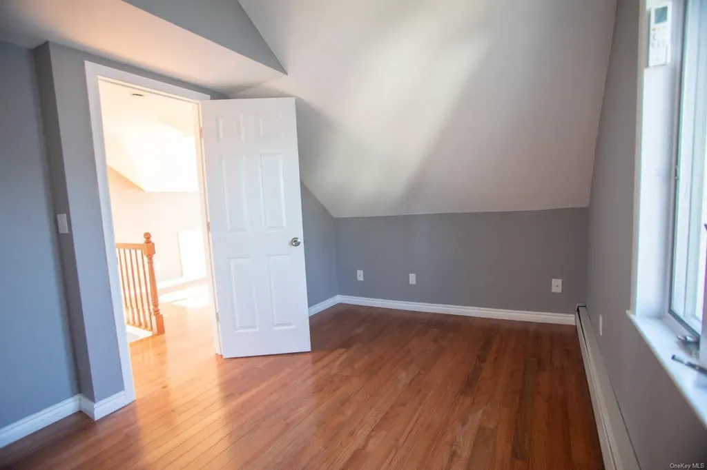 13 Hemlock Street Islip NY 11751