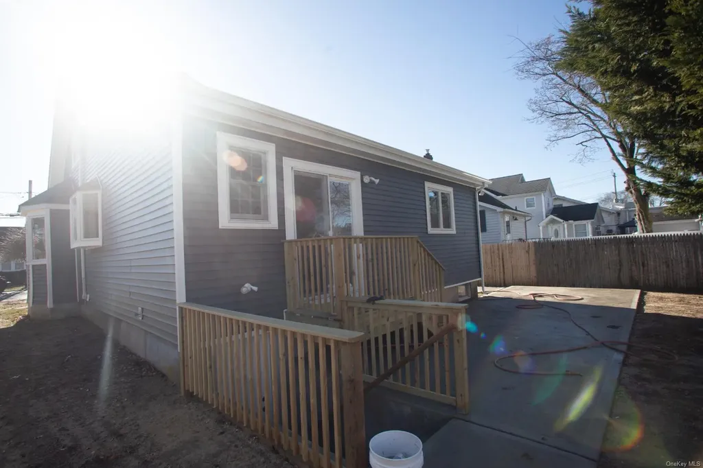 13 Hemlock Street Islip NY 11751
