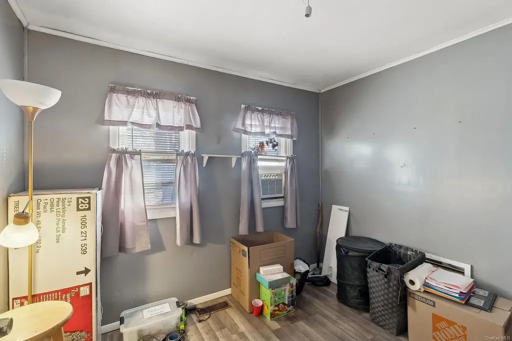 38 20th Avenue Bay Shore NY 11706