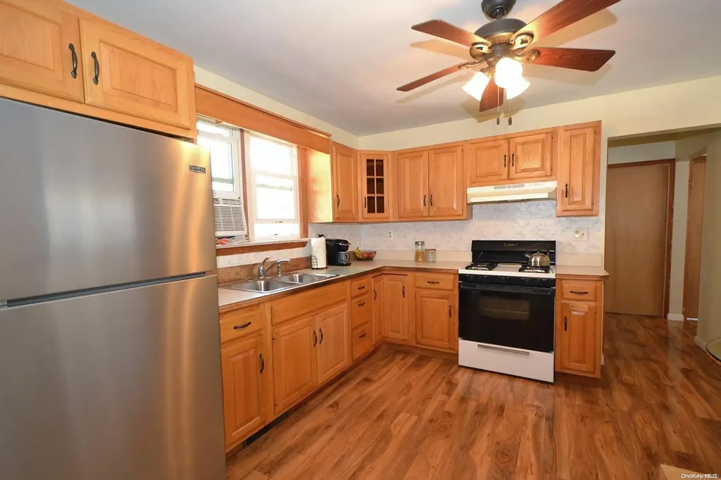 50 Longneck Boulevard Riverhead NY 11901