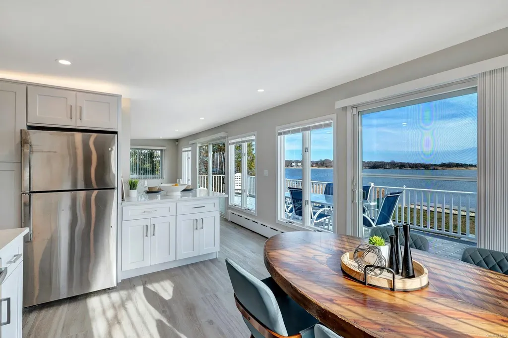 51 Oceanview Drive Mastic Beach NY 11951