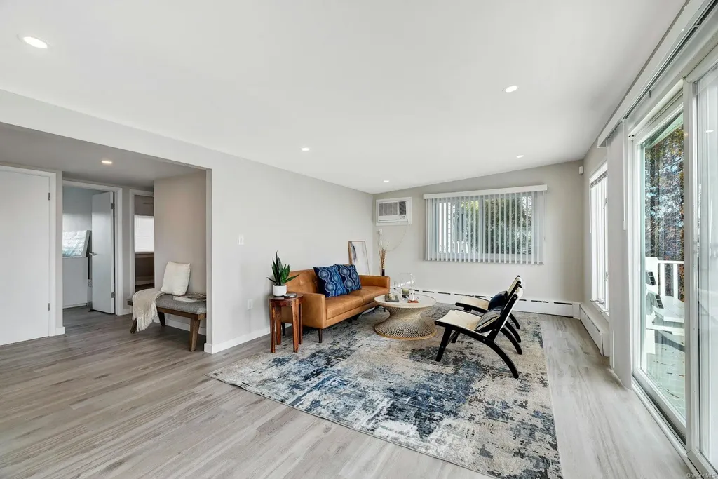 51 Oceanview Drive Mastic Beach NY 11951