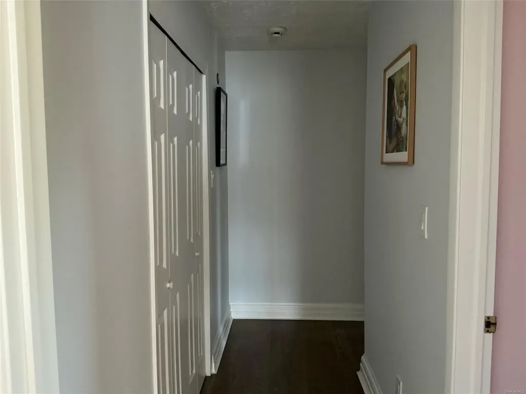 98 Forrest Avenue Shirley NY 11967