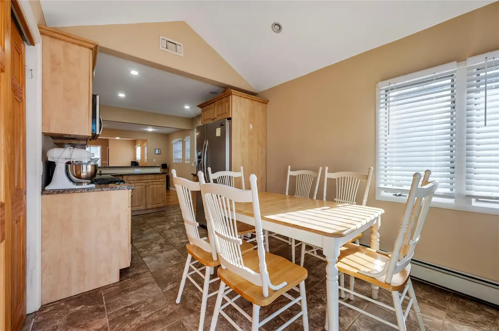 3384 Bay Front Drive Baldwin NY 11510