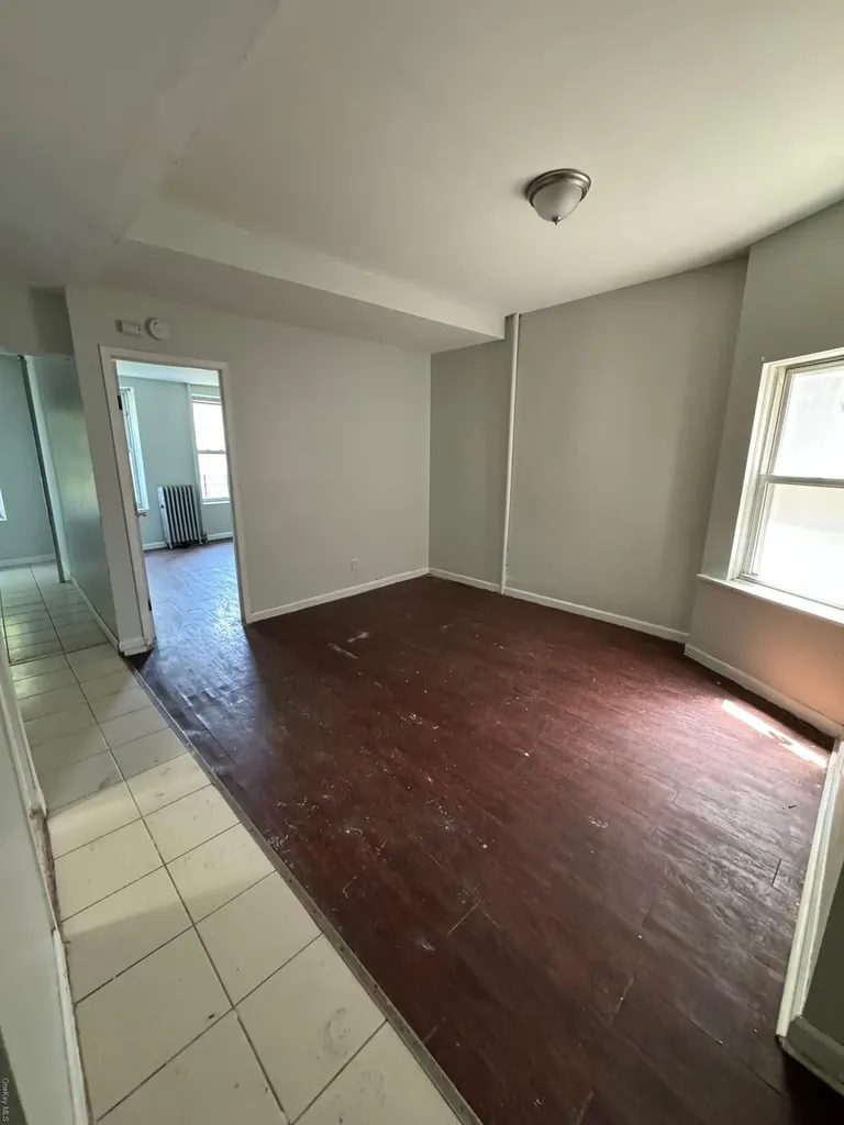 2092 Ryer Avenue Bronx NY 10457