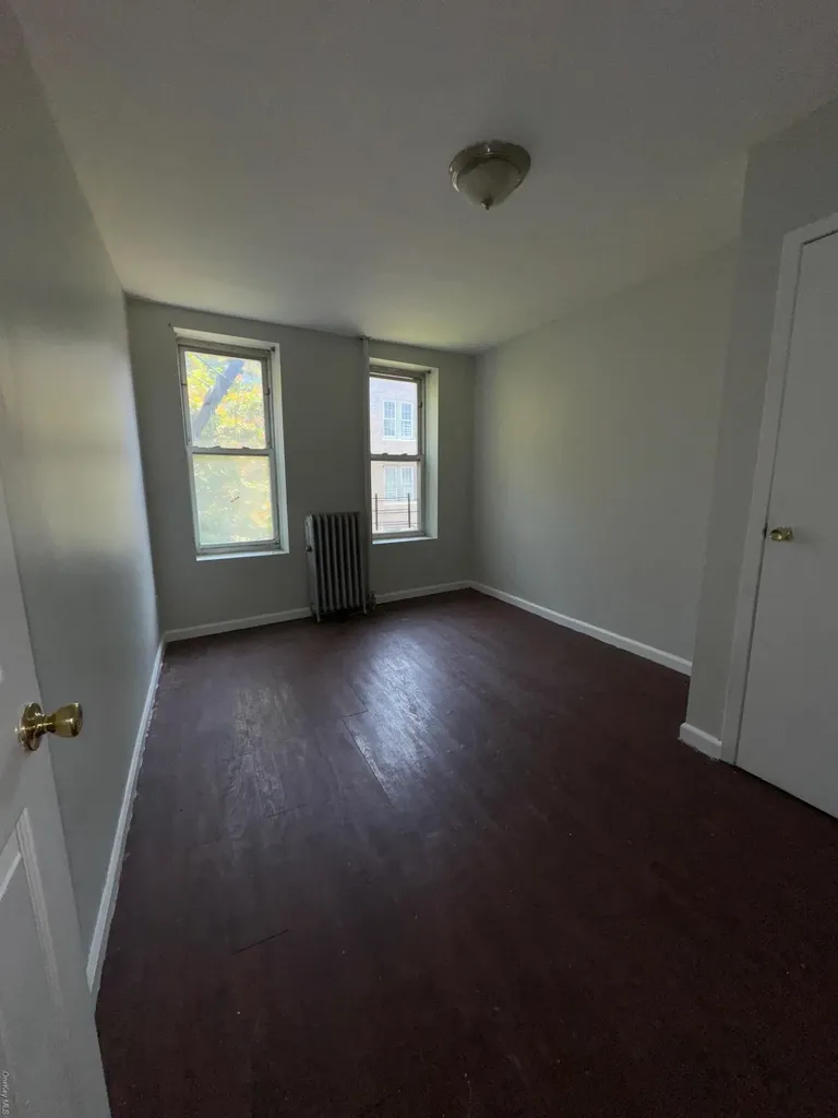 2092 Ryer Avenue Bronx NY 10457