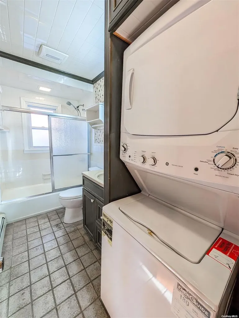 8 Sunburst Drive Rocky Point NY 11778