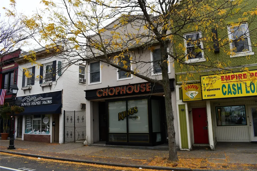 52 E Main Street Bay Shore NY 11706