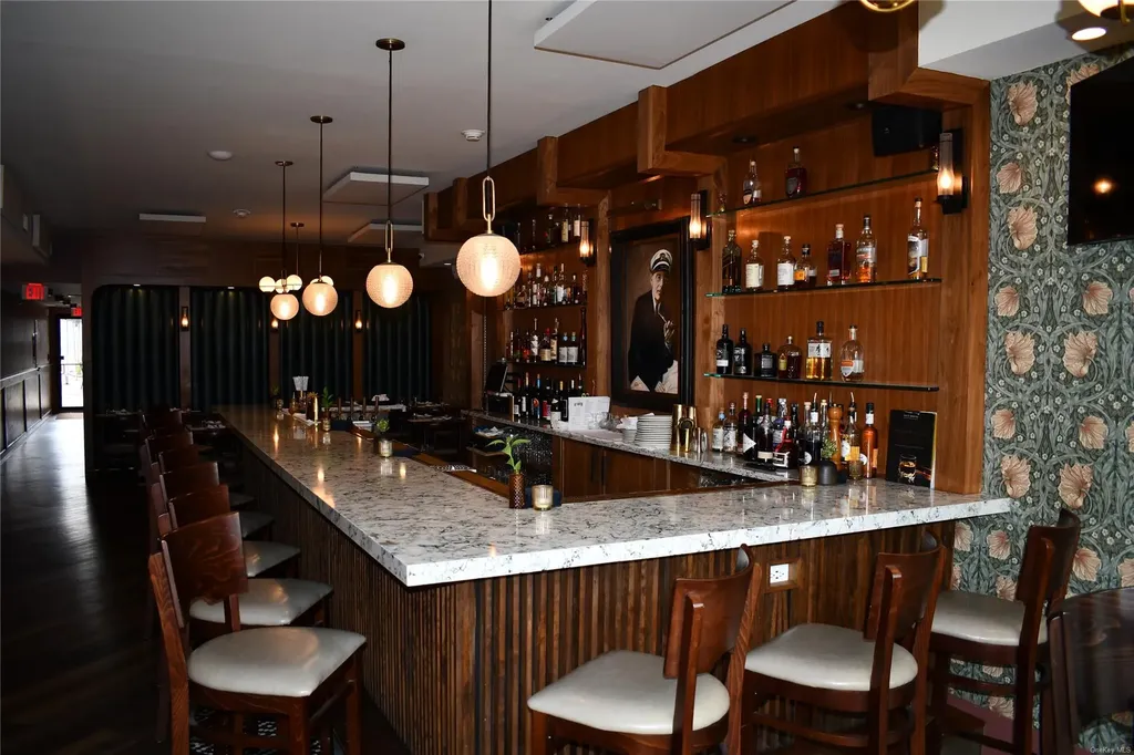 52 E Main Street Bay Shore NY 11706