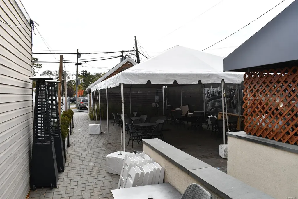 52 E Main Street Bay Shore NY 11706