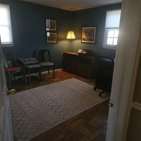 124 Mayhew Avenue Babylon NY 11702