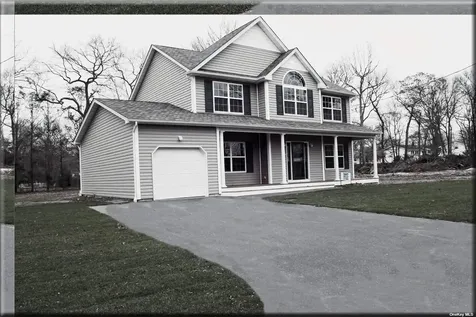 Lot 5 Eastport Manor Road Manorville NY 11949