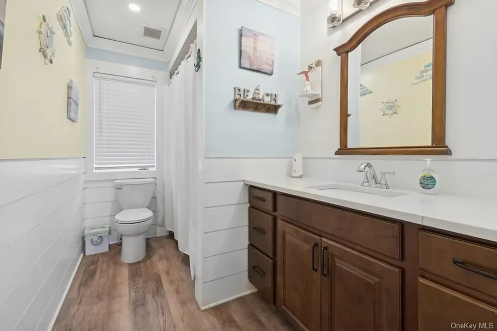 140 Crystal Beach Boulevard Moriches NY 11955