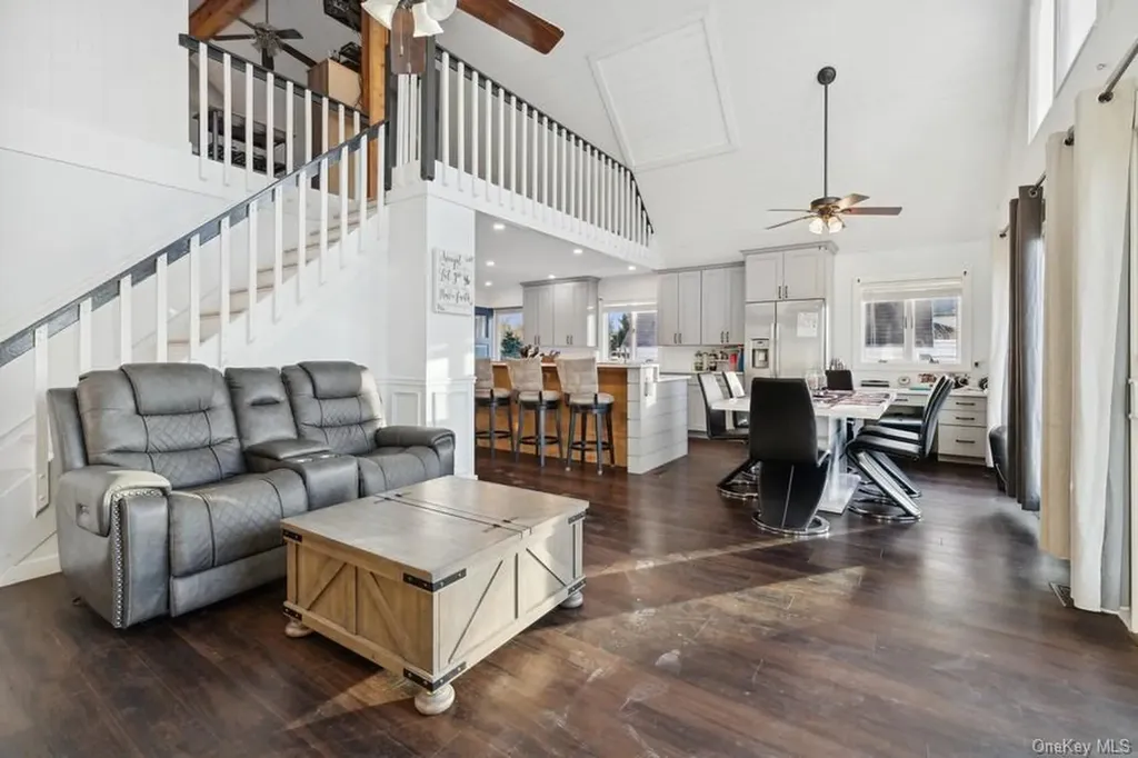 140 Crystal Beach Boulevard Moriches NY 11955