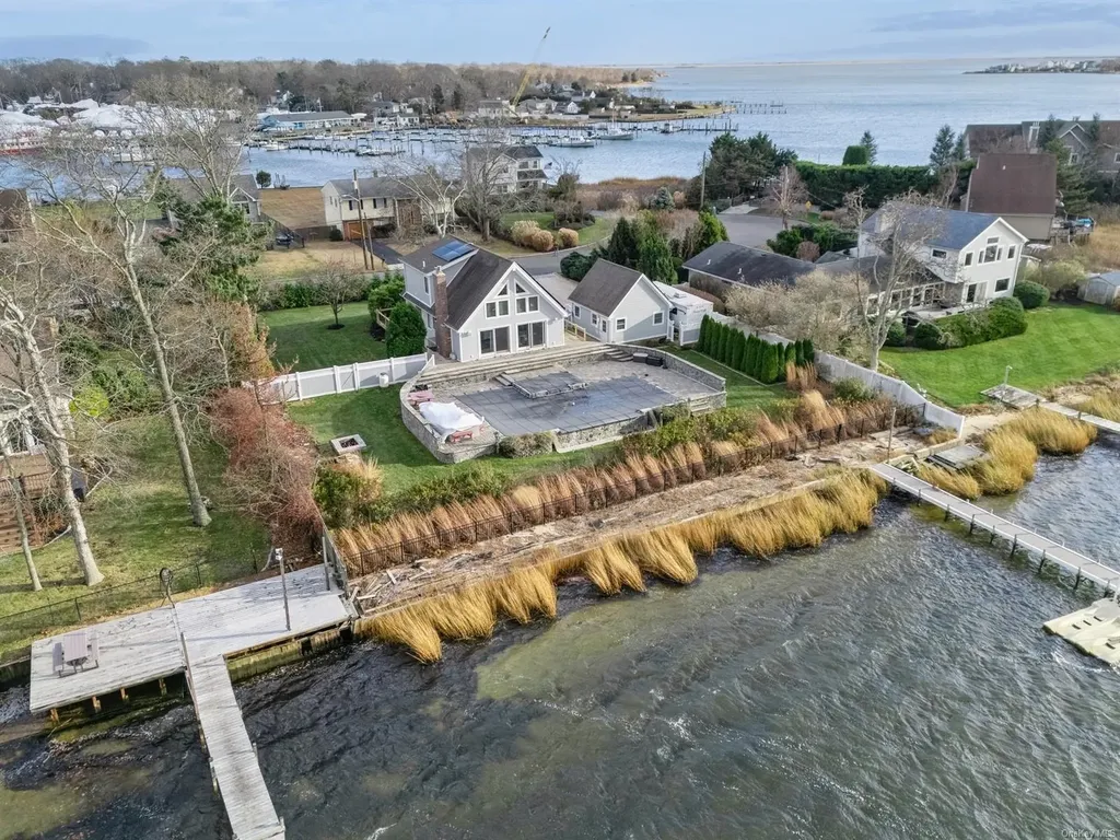 140 Crystal Beach Boulevard Moriches NY 11955