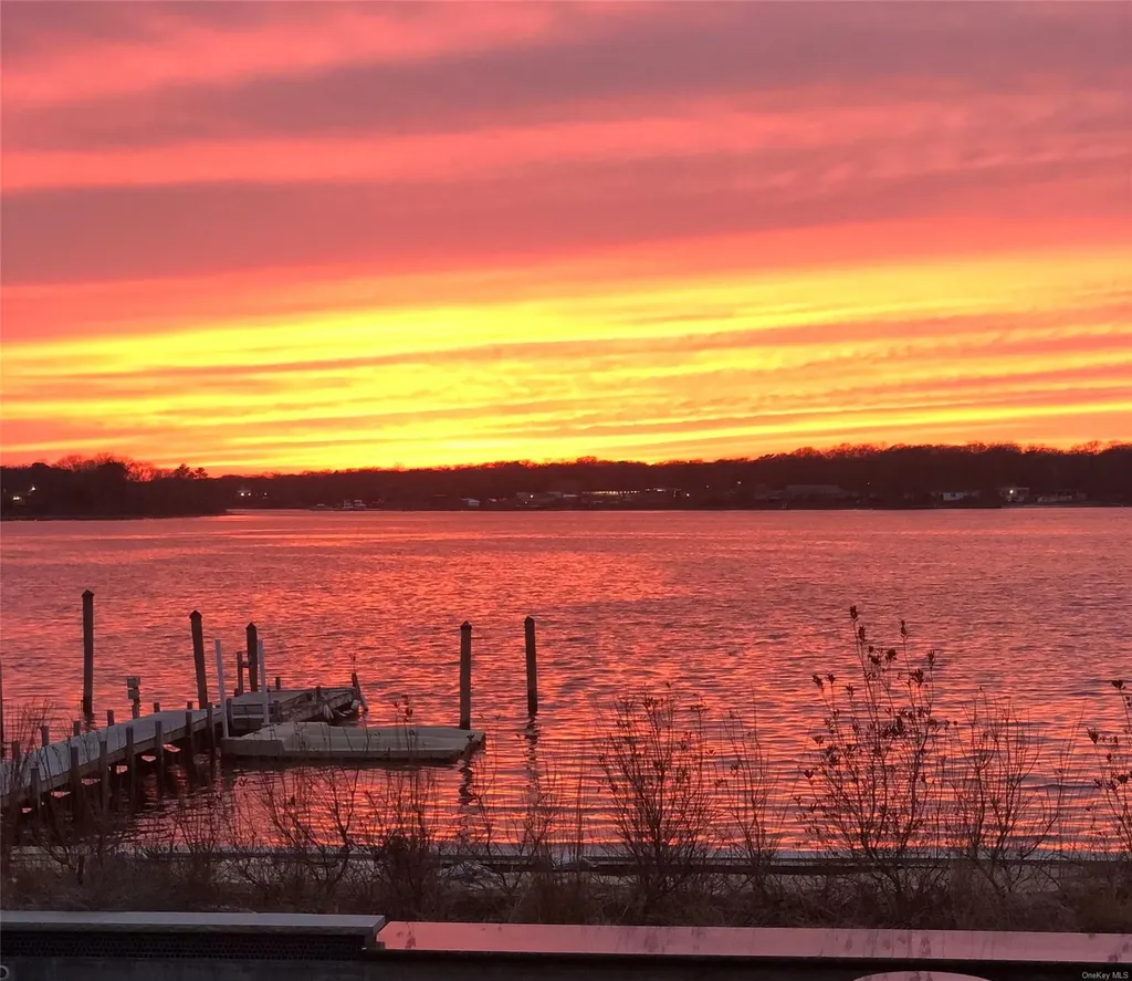 140 Crystal Beach Boulevard Moriches NY 11955