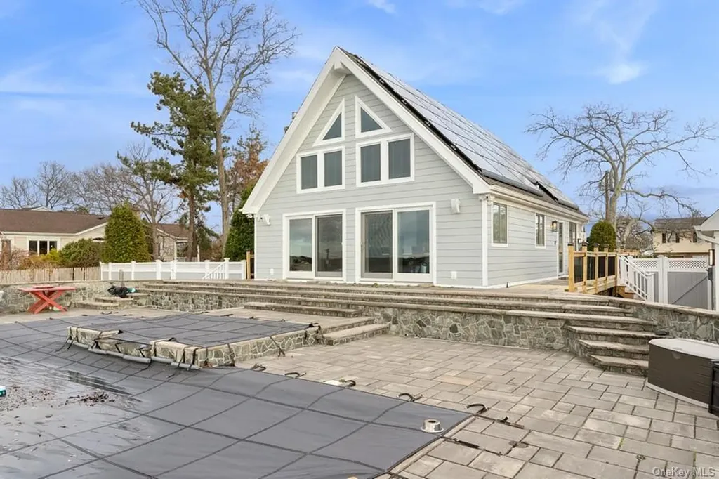 140 Crystal Beach Boulevard Moriches NY 11955