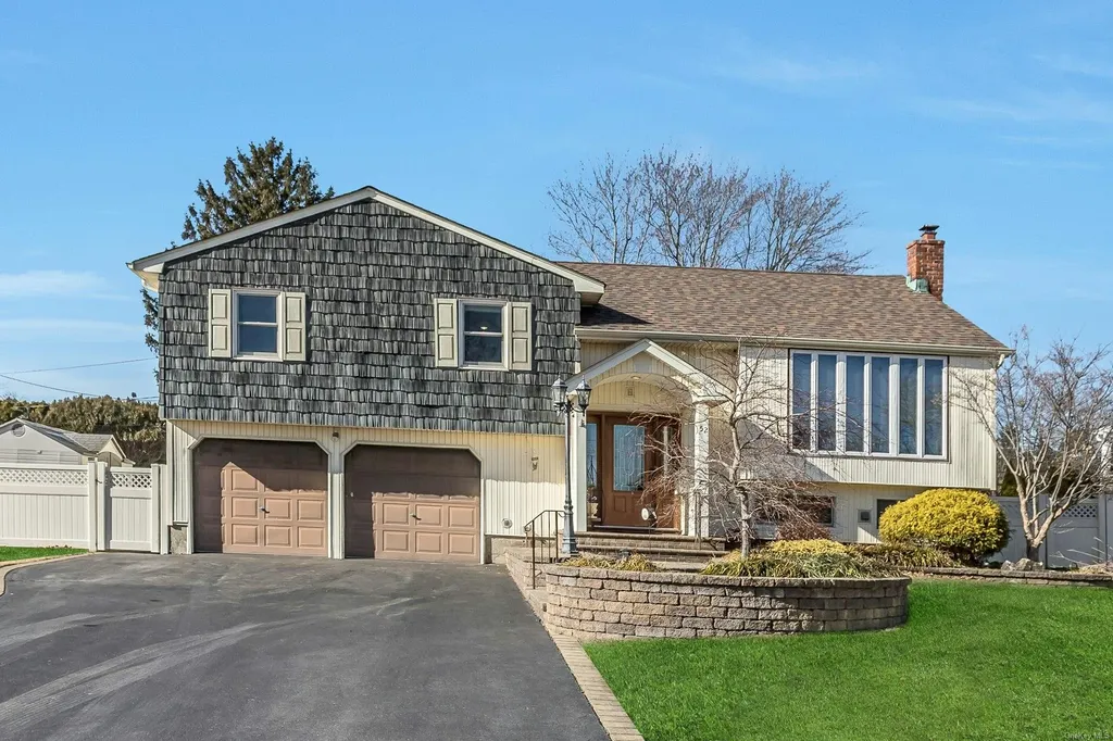 52 Harvest Lane Commack NY 11725