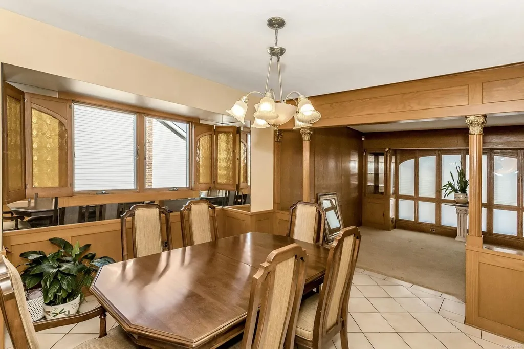52 Harvest Lane Commack NY 11725