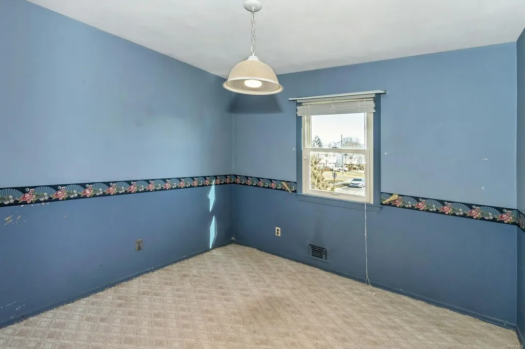 52 Harvest Lane Commack NY 11725