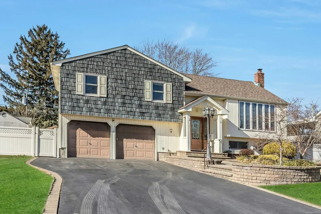 52 Harvest Lane Commack NY 11725