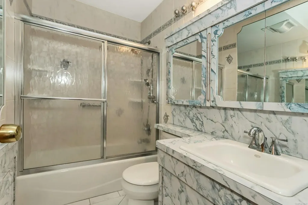 52 Harvest Lane Commack NY 11725