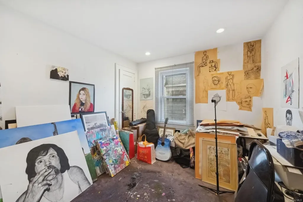 32 Harvard Avenue Hewlett NY 11557
