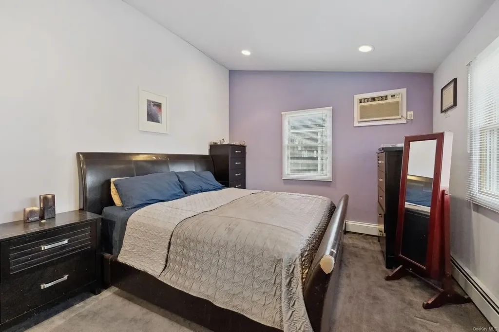 32 Harvard Avenue Hewlett NY 11557