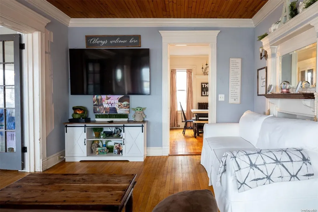 89 Cedar Avenue Patchogue NY 11772