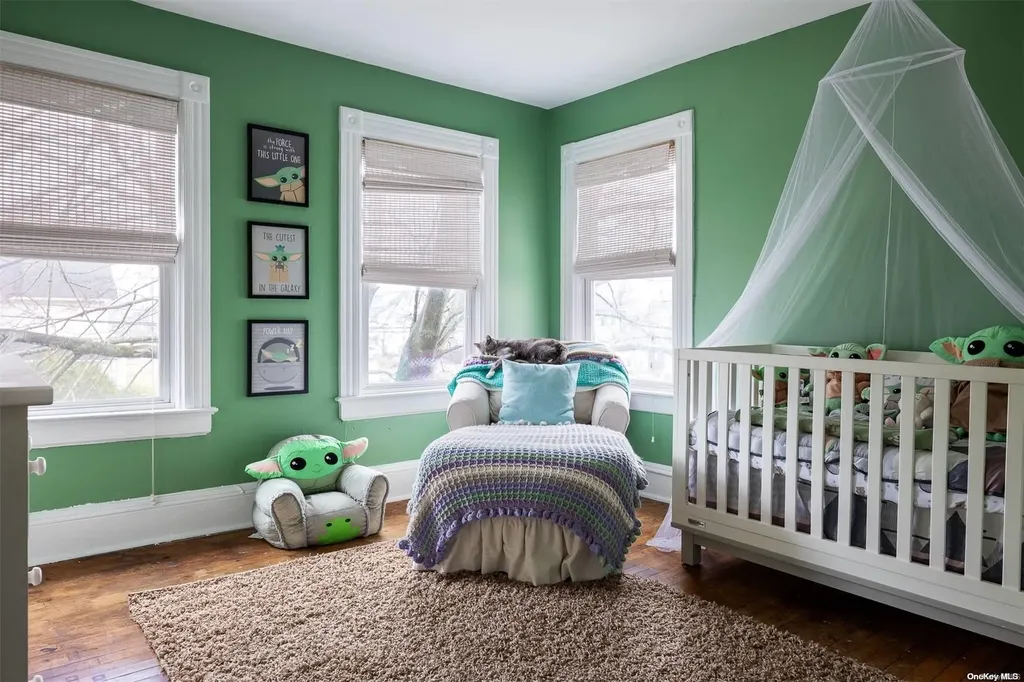 89 Cedar Avenue Patchogue NY 11772