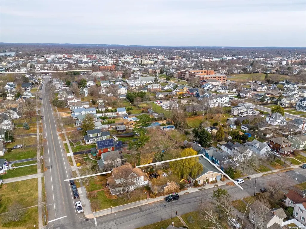 89 Cedar Avenue Patchogue NY 11772
