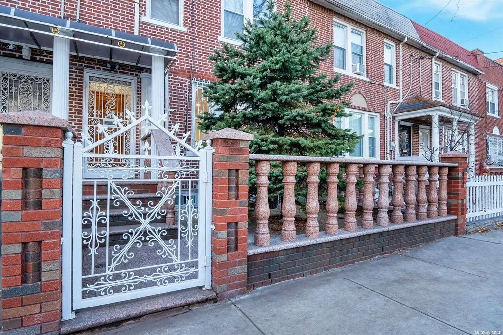 536 E 51st Street Brooklyn NY 11203
