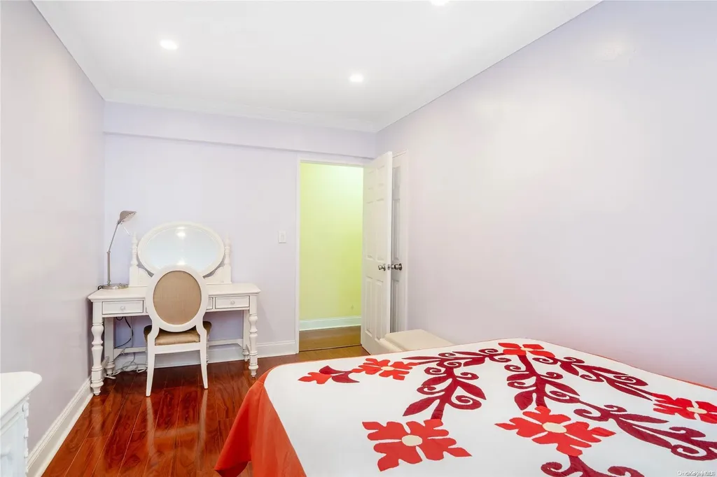 3304 Junction Boulevard Jackson Heights NY 11372