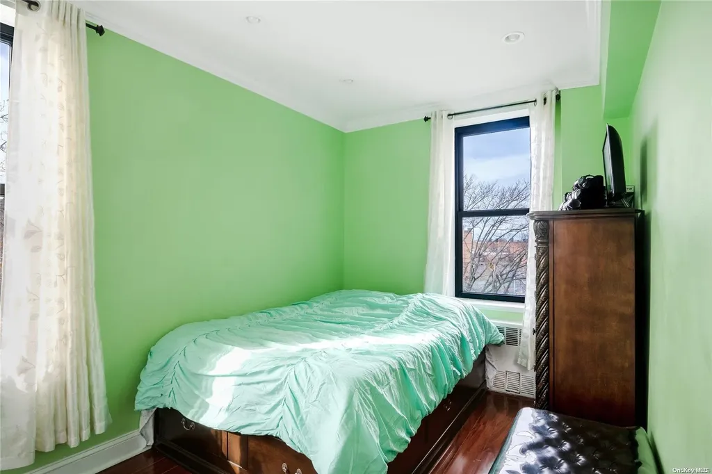 3304 Junction Boulevard Jackson Heights NY 11372