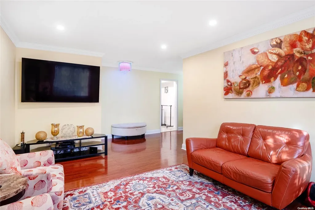 3304 Junction Boulevard Jackson Heights NY 11372