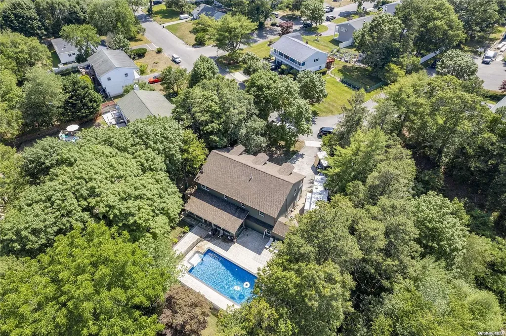 23 Patricia Lane Patchogue NY 11772