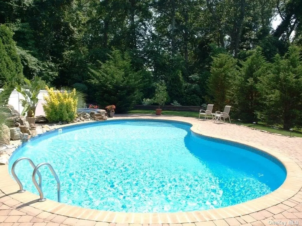 355 Windjammer Drive Southold NY 11971