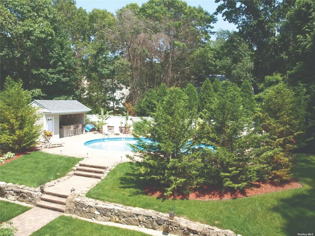 355 Windjammer Drive Southold NY 11971