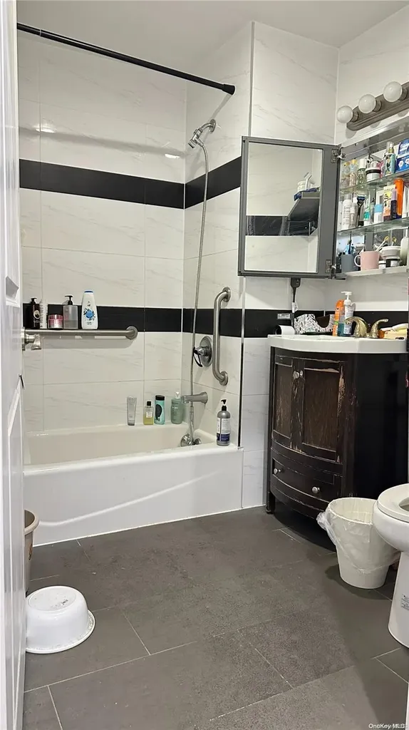42-26 147th Street Flushing NY 11355