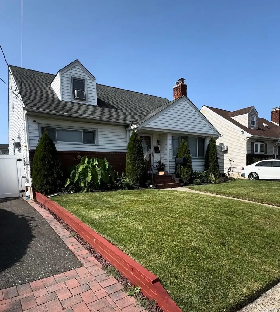56 Branch Avenue Freeport NY 11520