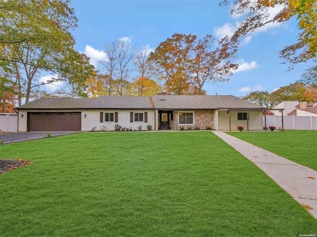 430 Randall Road Ridge NY 11961