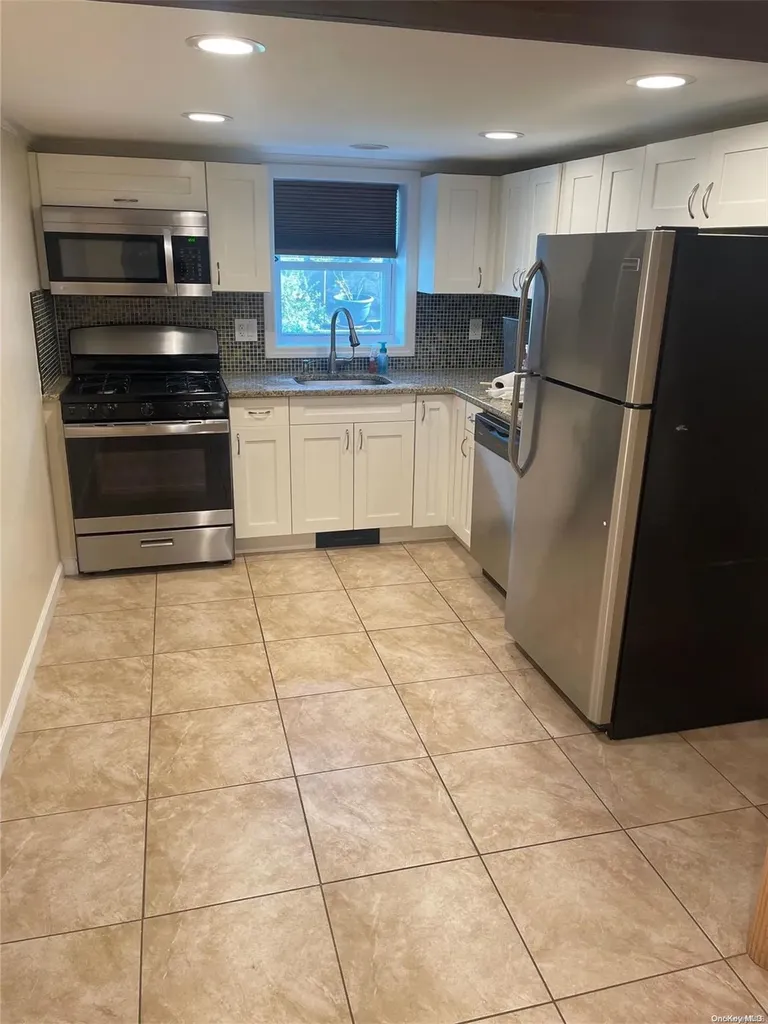 504 E Chester Street Long Beach NY 11561