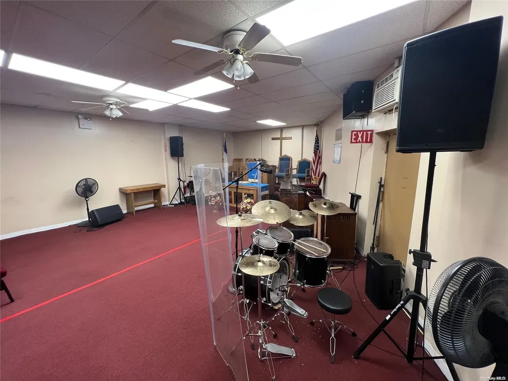303 E 98th Street Brooklyn NY 11212