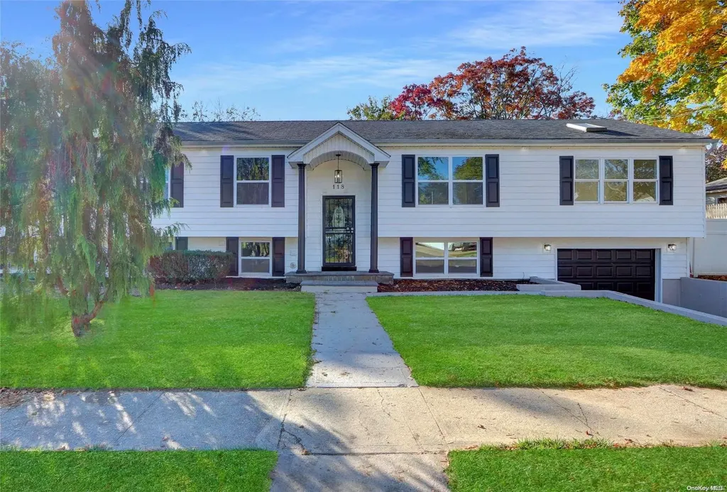 118 Root Avenue Central Islip NY 11722