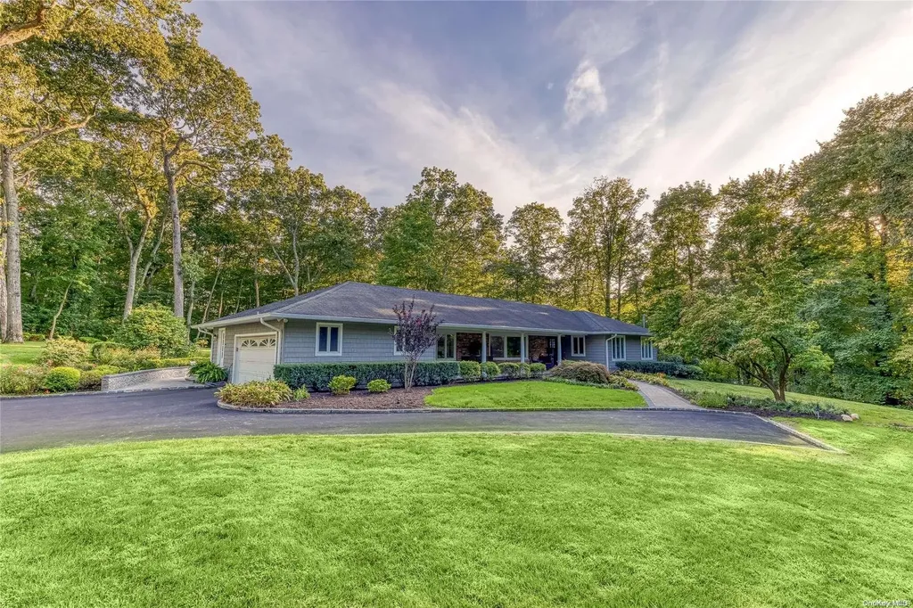 102 Lawrence Hill Road Cold Spring Harbor NY 11724
