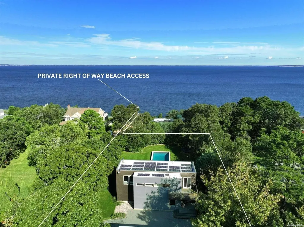 8a Old North Highway Hampton Bays NY 11946
