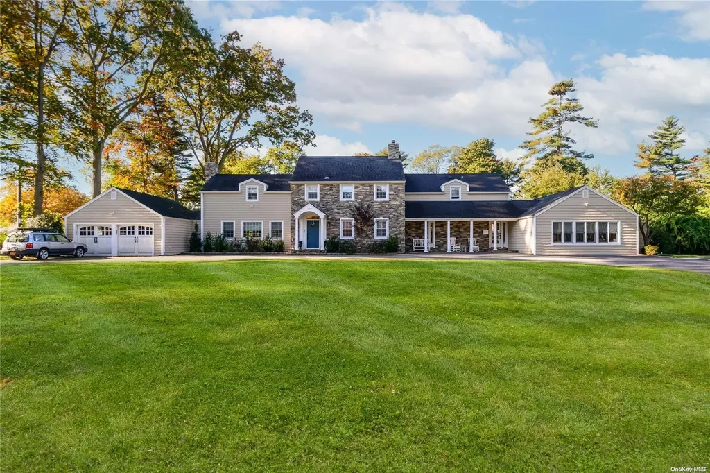 104 Wetherill Road Garden City NY 11530